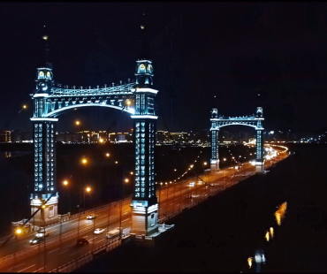 《跟踪 》