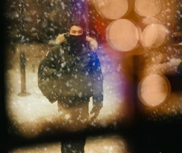 《在暴雪时分》曝剧照 吴磊赵今麦恋爱氛围感满分