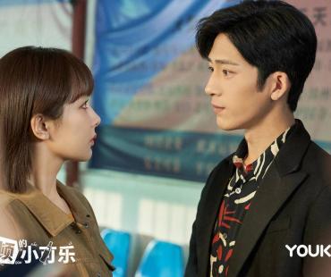 时隔近一年上番外？《女心理师》番外《贺顿的小可乐》突然上线