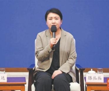 广电人：用匠心与热爱点亮时代荧屏